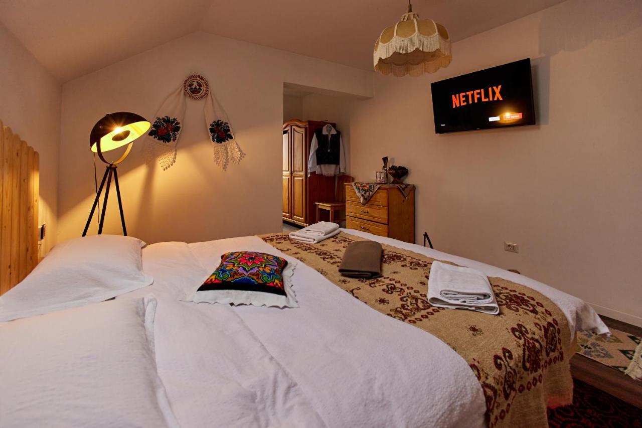 Gradina Lu' Ion "A Home Away From Home" (Adults Only) Вишеу-де-Сус Экстерьер фото